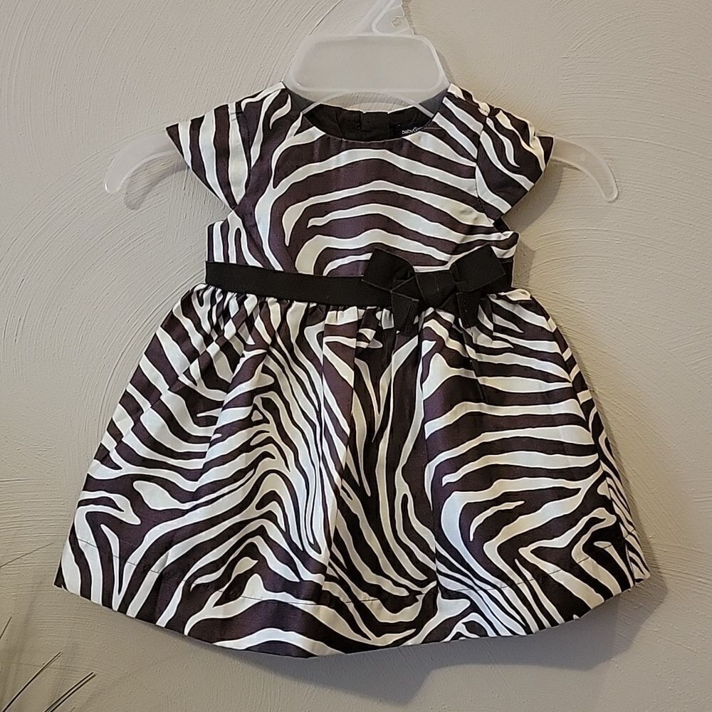 GAP 2-PIECE BROWN AND IVORY ZEBRA PRINT DRESS AND PANTIES, SIZE 3-6 MONTHS - NEW